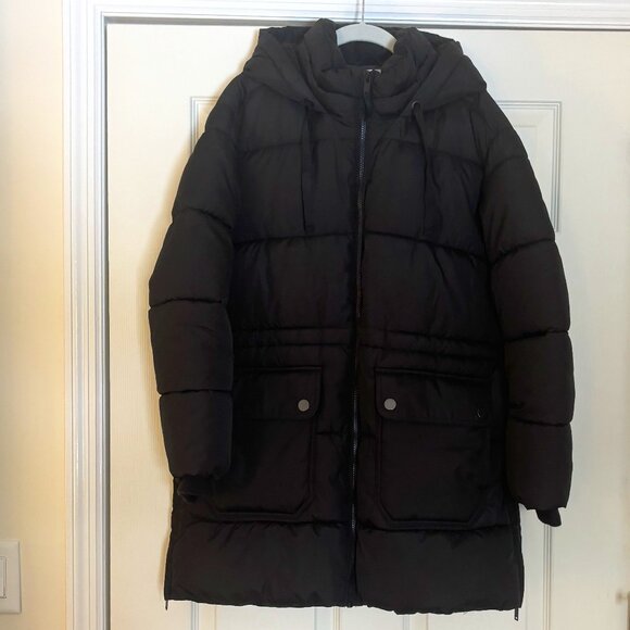 GAP Woman's ColdControl Max Puffer Coat Size L in color True Black - Picture 1 of 5